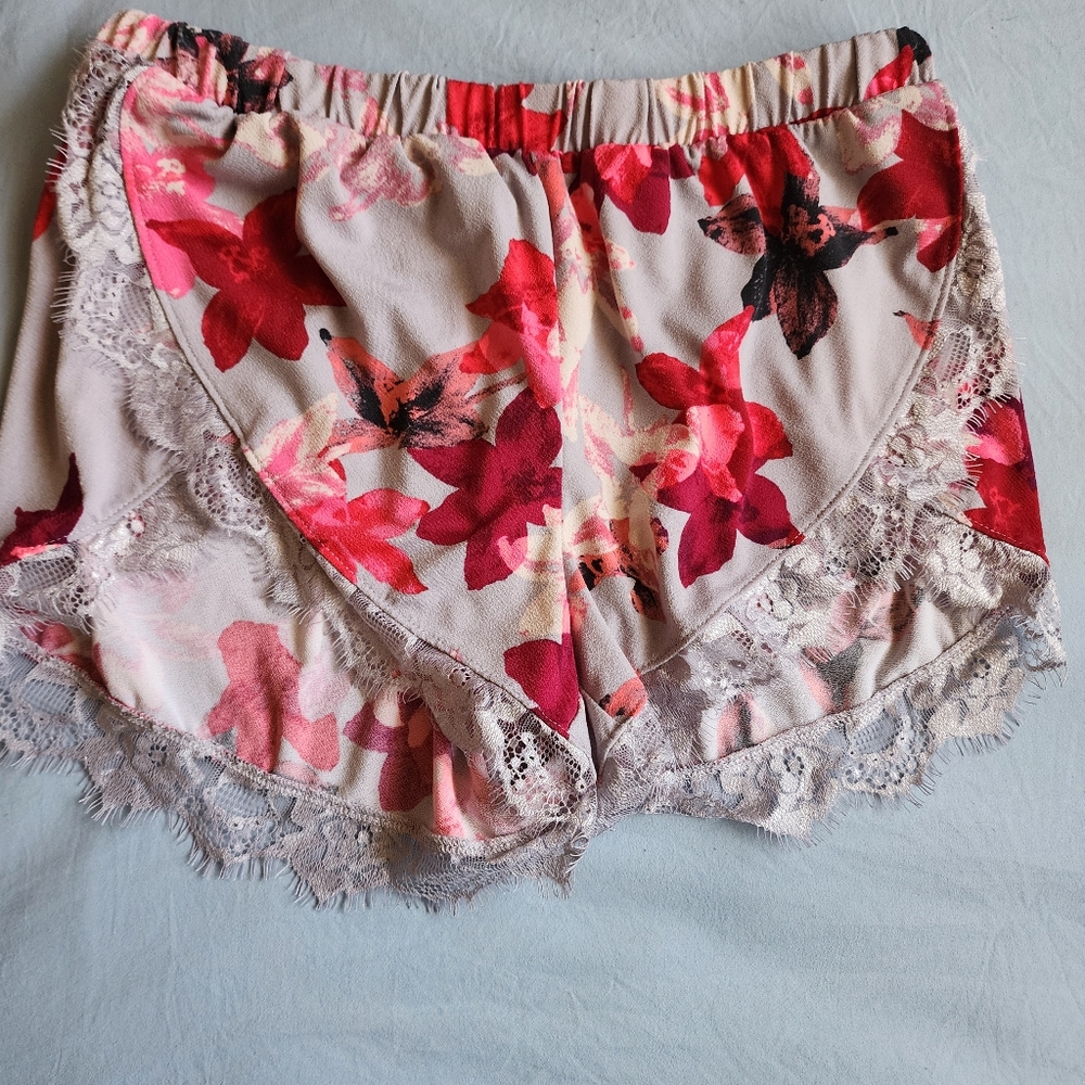 Express One Eleven Floral Lace Lounge Shorts